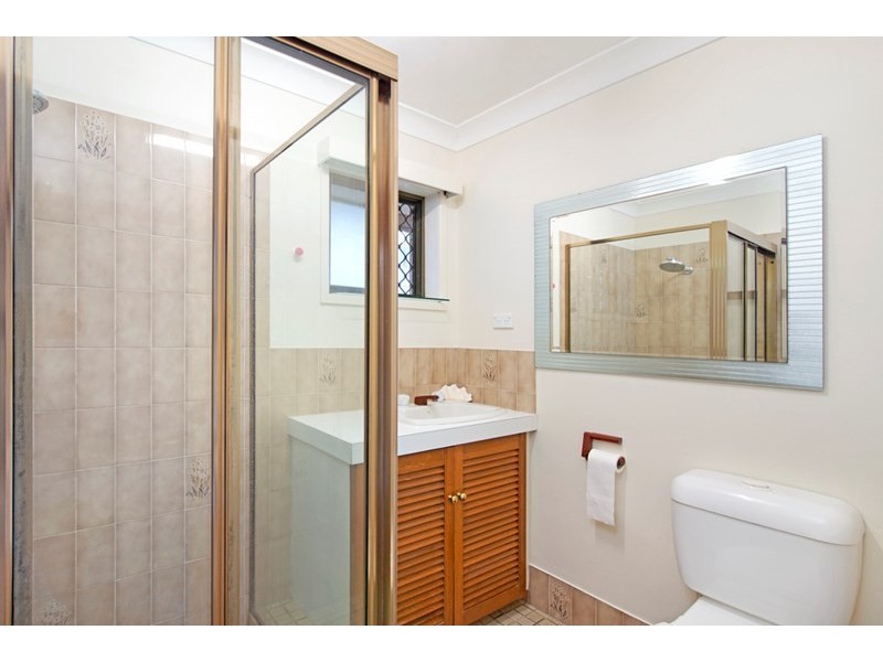 17 Hillcrest Avenue, Tugun QLD 4224