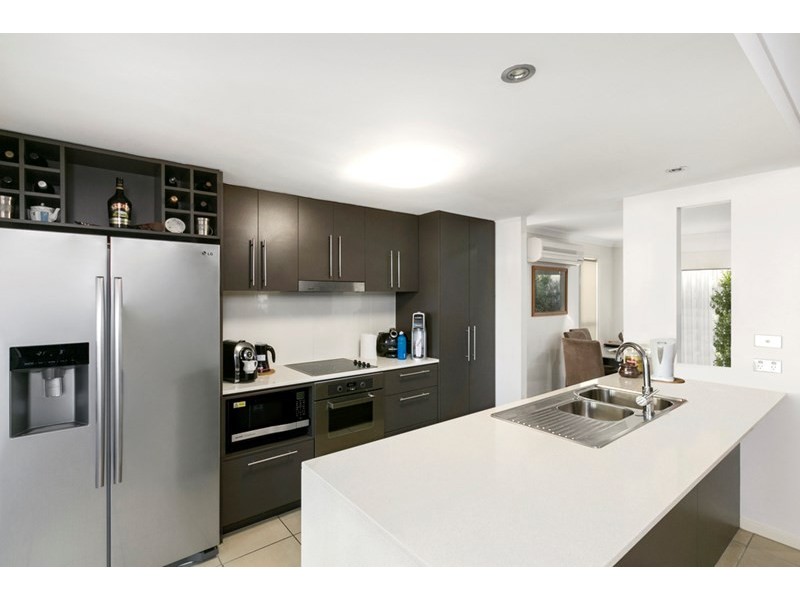 80/6 Santa Maria Court, Burleigh Waters QLD 4220