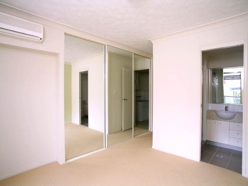 7,8,12/66-68 Mclean Street, Coolangatta QLD 4225