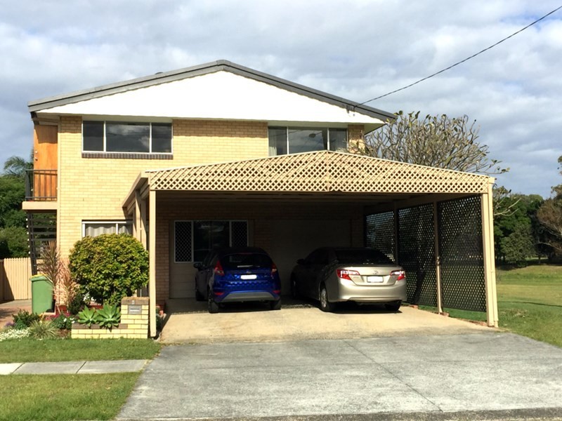 10 Cabarita Avenue, Tugun QLD 4224