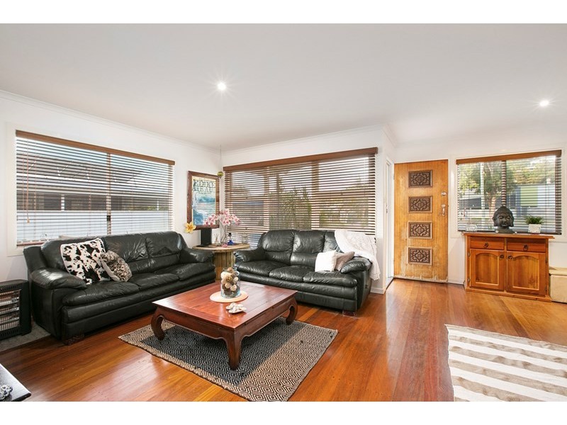 25 Mitchell Avenue, Currumbin QLD 4223