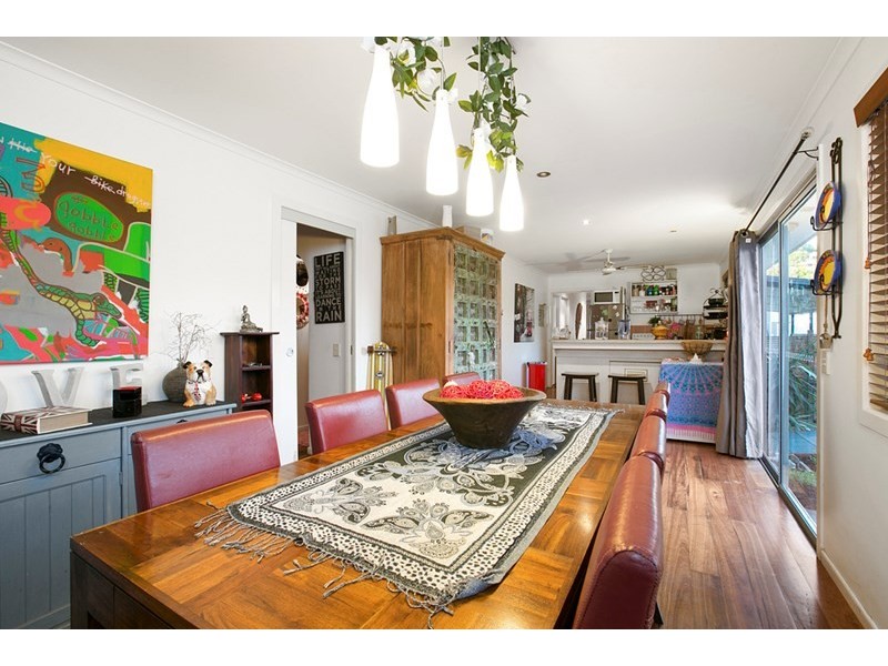 25 Mitchell Avenue, Currumbin QLD 4223