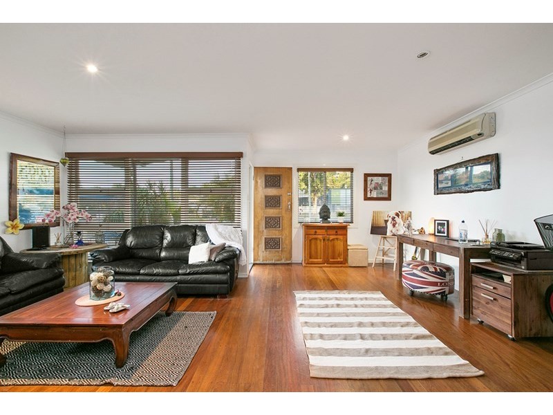 25 Mitchell Avenue, Currumbin QLD 4223