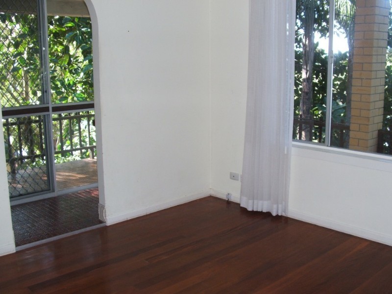 13 Domain Road, Currumbin QLD 4223