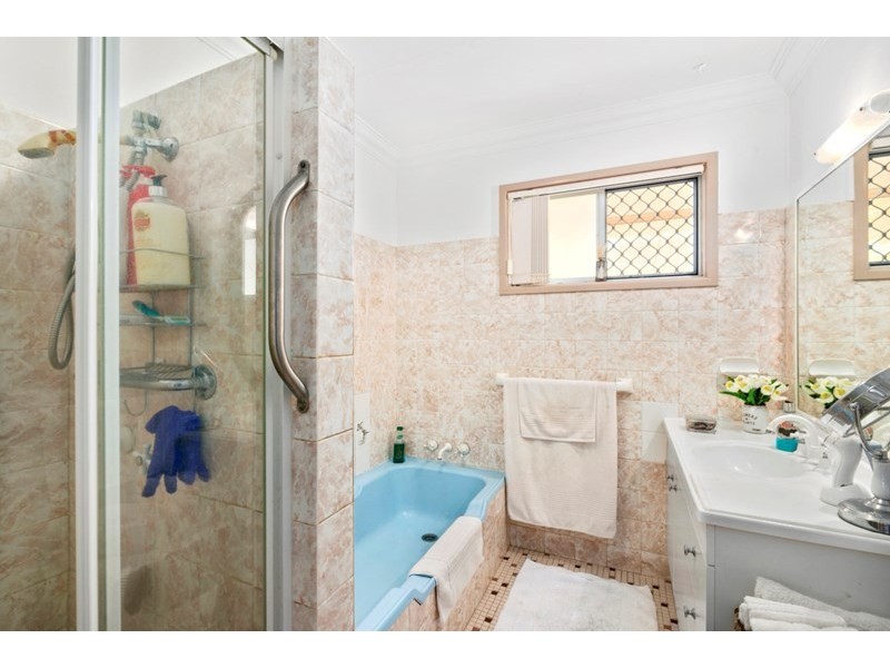 50 Palm Beach Avenue, Palm Beach QLD 4221