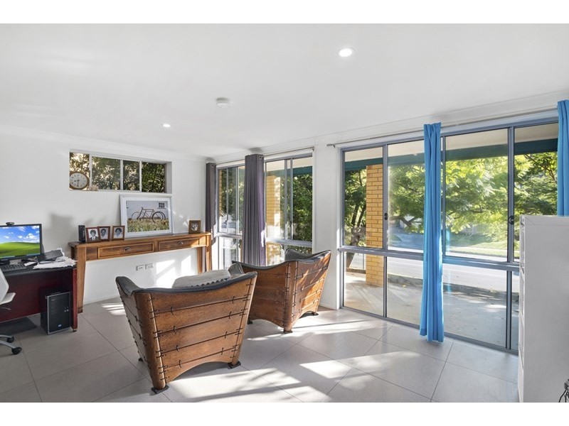 8 Mirreen Drive, Tugun QLD 4224