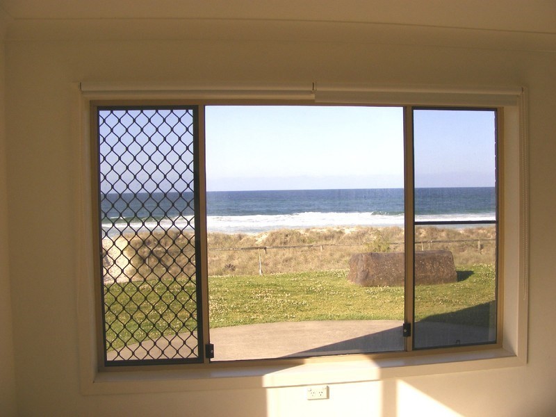 1/293 Golden Four Drive, Bilinga QLD 4225