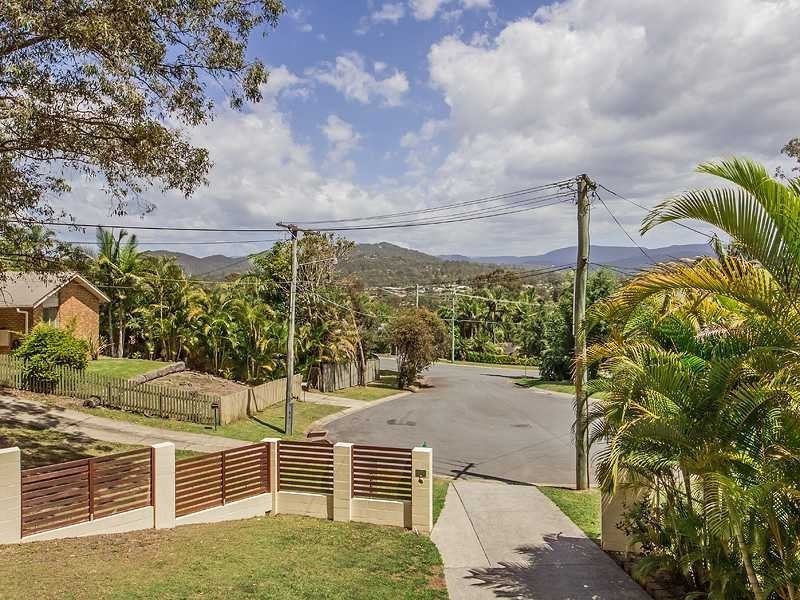 7 Orbit Court, Mudgeeraba QLD 4213