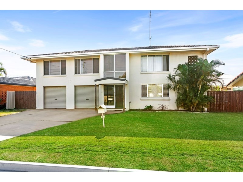 3 Gulai Street, Palm Beach QLD 4221