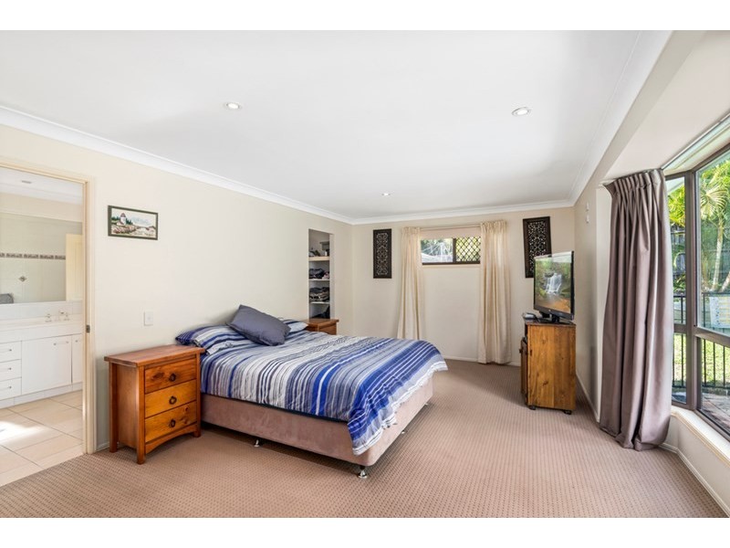 10 Taperell Drive, Tugun QLD 4224