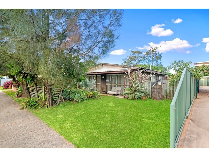 48 Palm Beach Avenue, Palm Beach QLD 4221