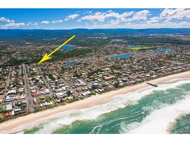 16 Colvillea Court, Palm Beach QLD 4221