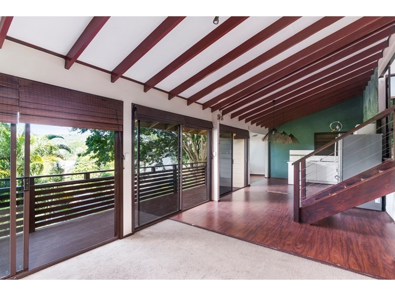 17 Yolanta Drive, Tugun QLD 4224