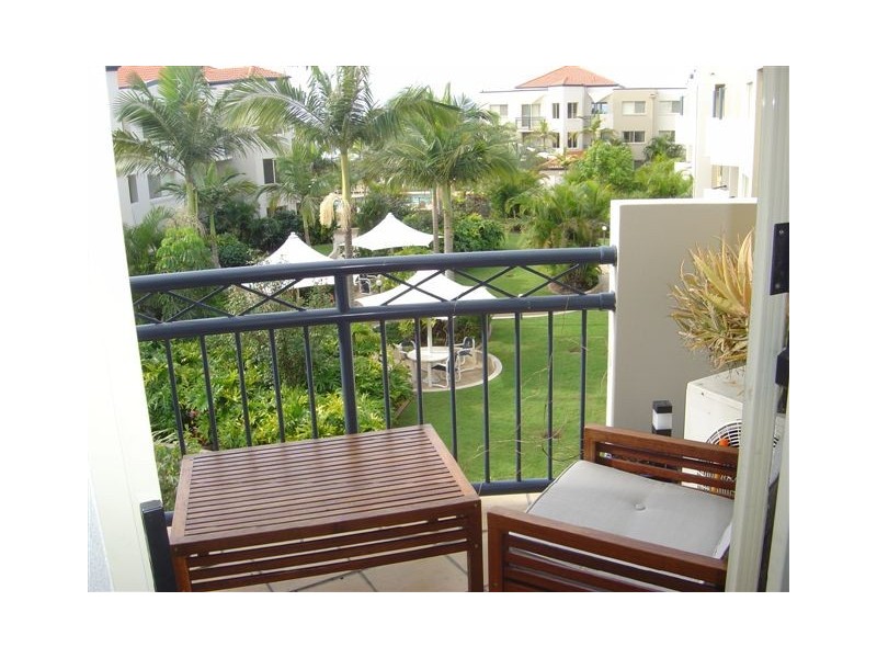 60/437 Golden Four Drive, Tugun QLD 4224