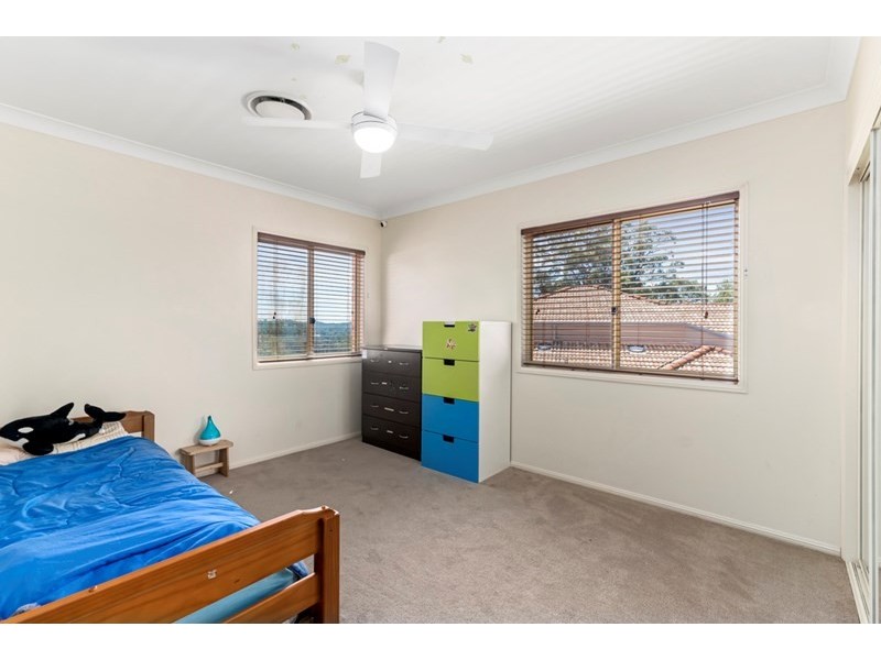 28 Laurina Court, Elanora QLD 4221