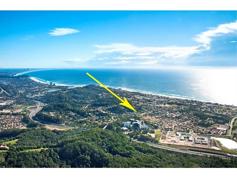 18 Mirreen Drive, Tugun QLD 4224