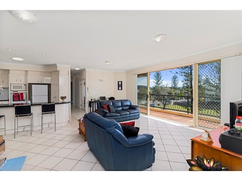 5/231 Golden Four Drive, Bilinga QLD 4225