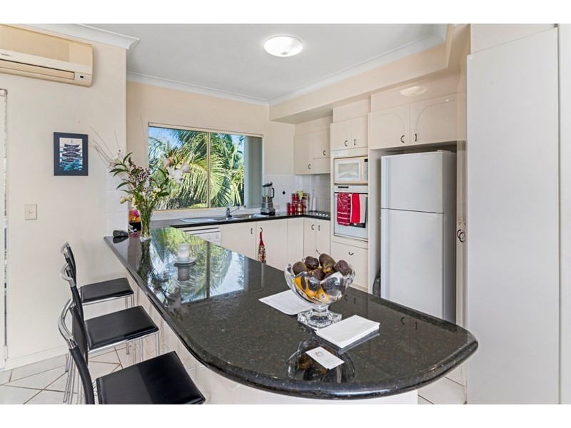5/231 Golden Four Drive, Bilinga QLD 4225