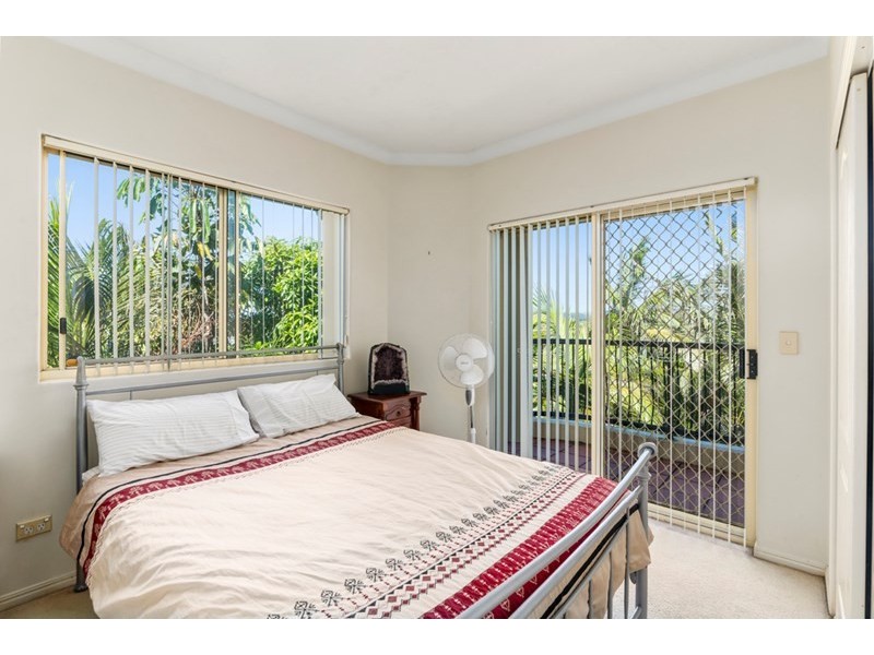 5/231 Golden Four Drive, Bilinga QLD 4225
