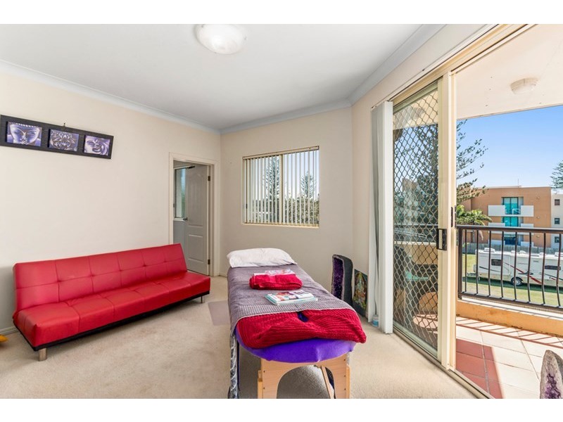 5/231 Golden Four Drive, Bilinga QLD 4225
