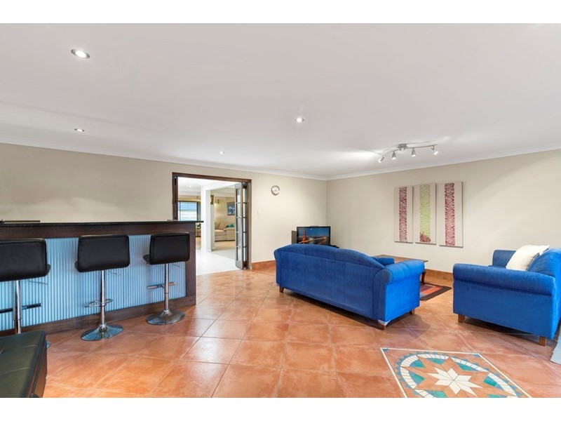 9 Matipo Place, Palm Beach QLD 4221
