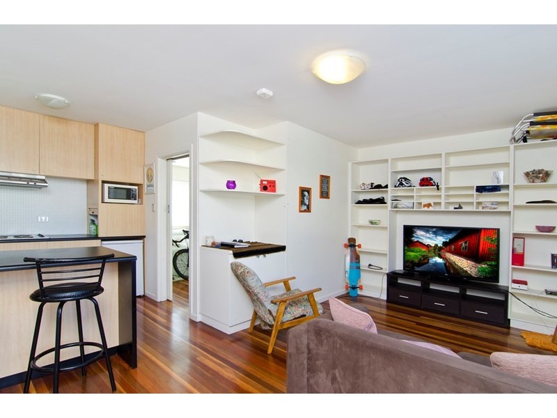 2/806 Pacific Parade, Currumbin QLD 4223