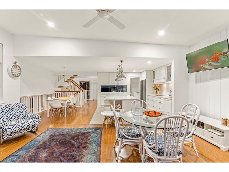 16 Bob Barnard Drive, Tugun QLD 4224