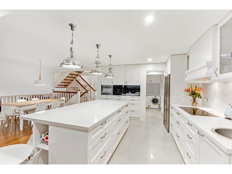 16 Bob Barnard Drive, Tugun QLD 4224