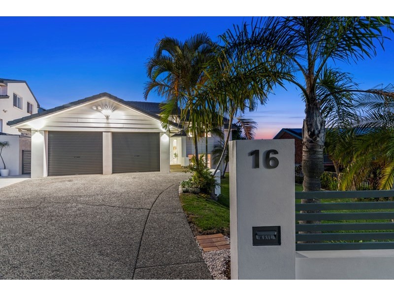 16 Bob Barnard Drive, Tugun QLD 4224