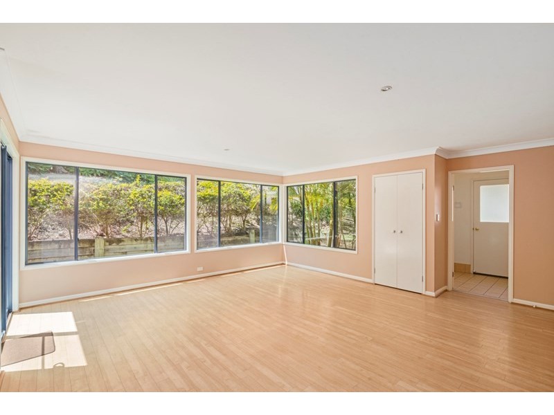 8 Ajax Court, Currumbin Waters QLD 4223
