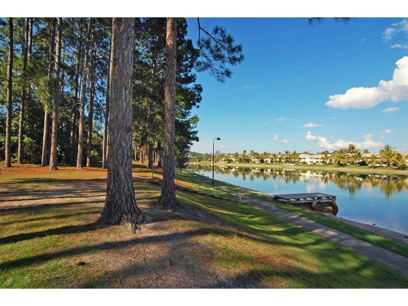64 Murtha Drive, Elanora QLD 4221