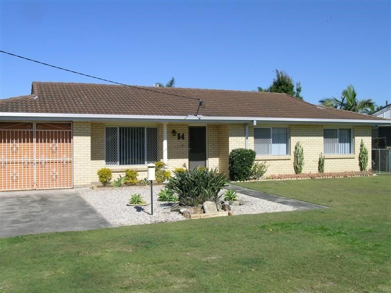54 Twenty Fourth Avenue, Palm Beach QLD 4221