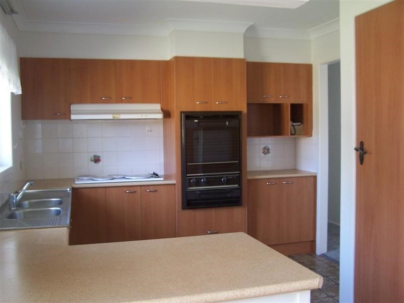 54 Twenty Fourth Avenue, Palm Beach QLD 4221