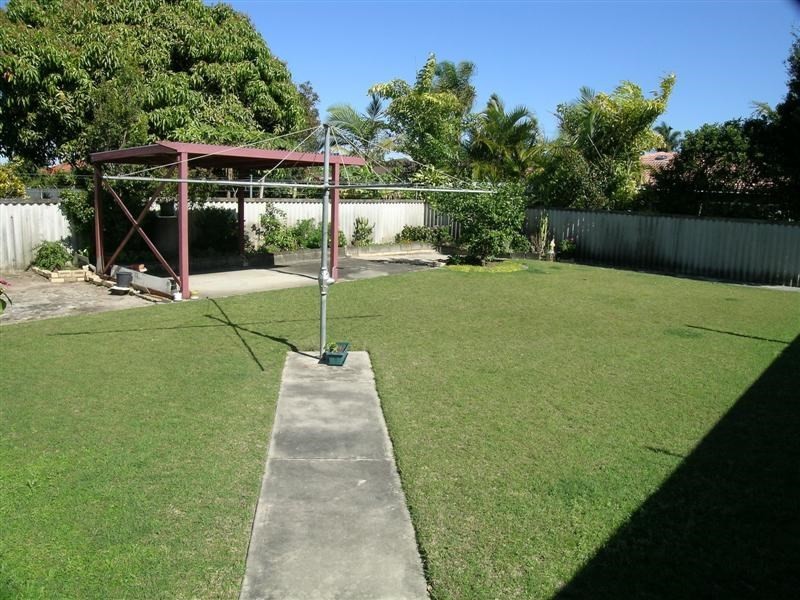 54 Twenty Fourth Avenue, Palm Beach QLD 4221