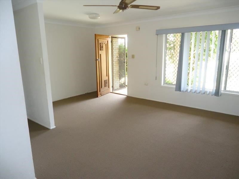 54 Twenty Fourth Avenue, Palm Beach QLD 4221