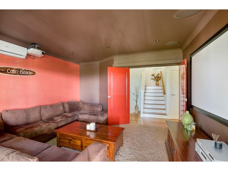 57 Rutledge Street, Coolangatta QLD 4225