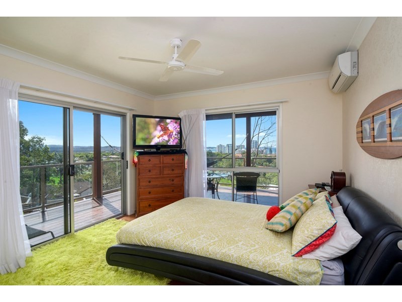 57 Rutledge Street, Coolangatta QLD 4225