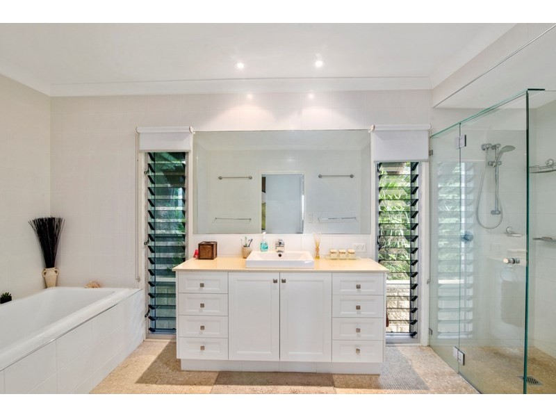 57 Rutledge Street, Coolangatta QLD 4225