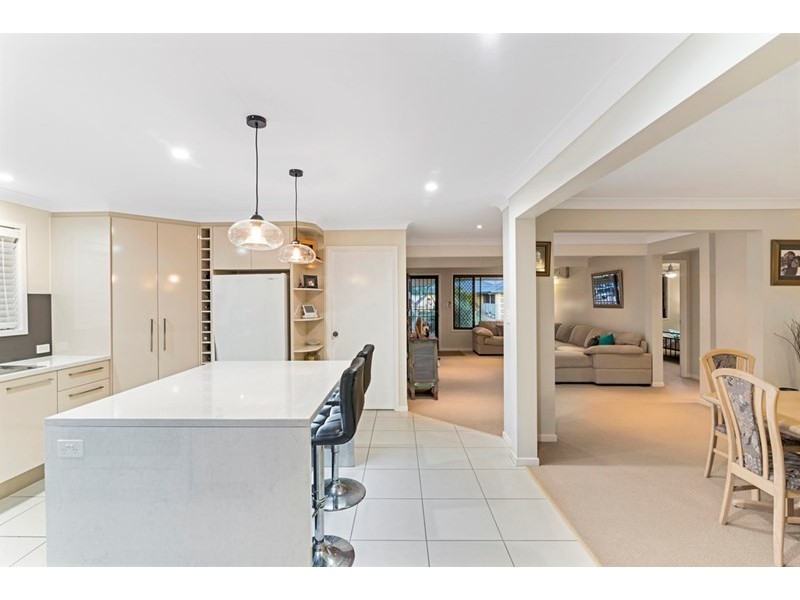 9 Matipo Place, Palm Beach QLD 4221