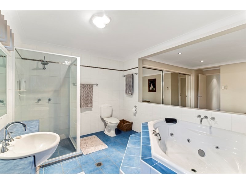 9 Matipo Place, Palm Beach QLD 4221