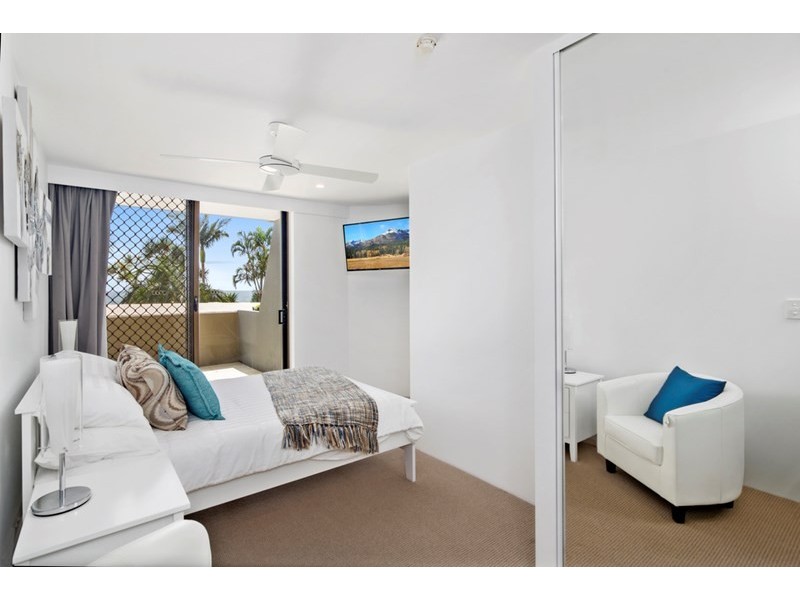 1F/828 Pacific Parade, Currumbin QLD 4223