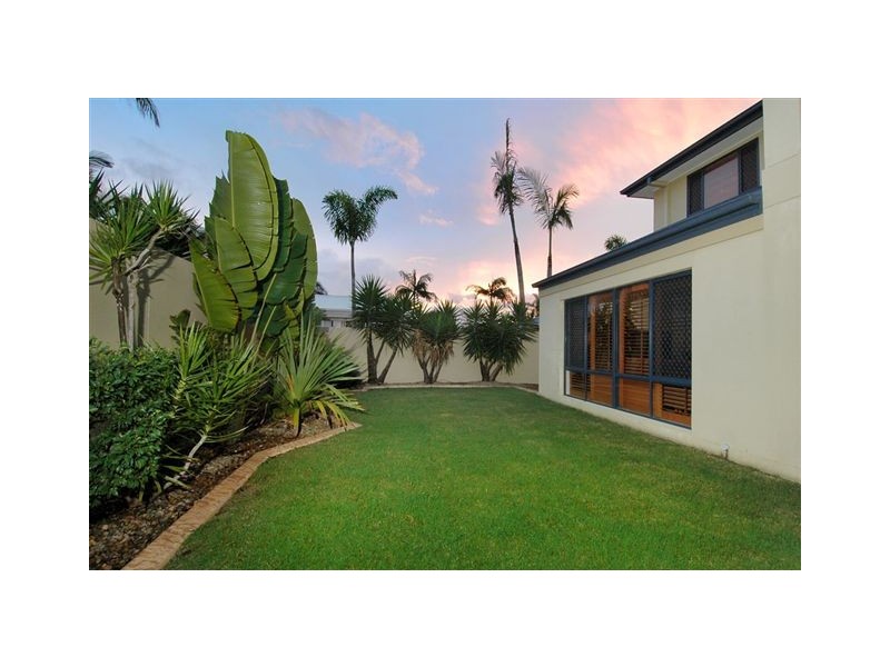 Broadbeach Waters QLD 4218