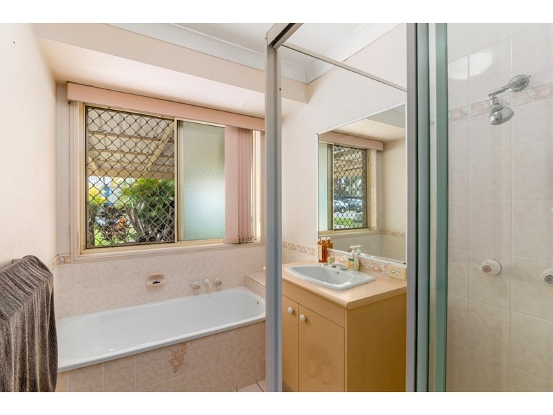 57 Jarrahdale Drive, Elanora QLD 4221