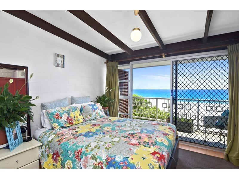 4/668 Pacific Parade, Tugun QLD 4224