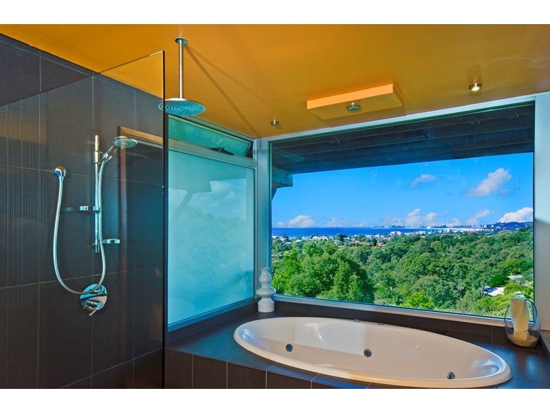 65 Crest Drive, Currumbin QLD 4223