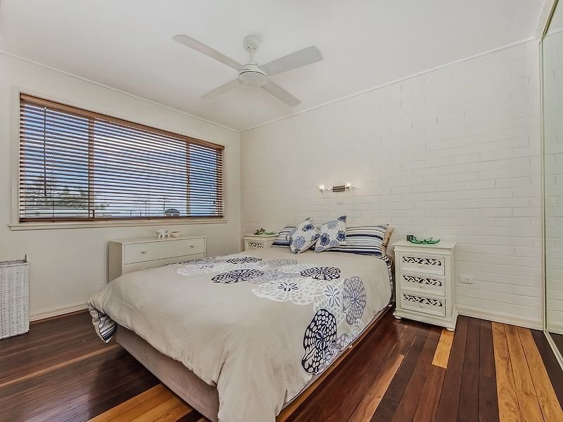 8/806 Pacific Parade, Currumbin QLD 4223