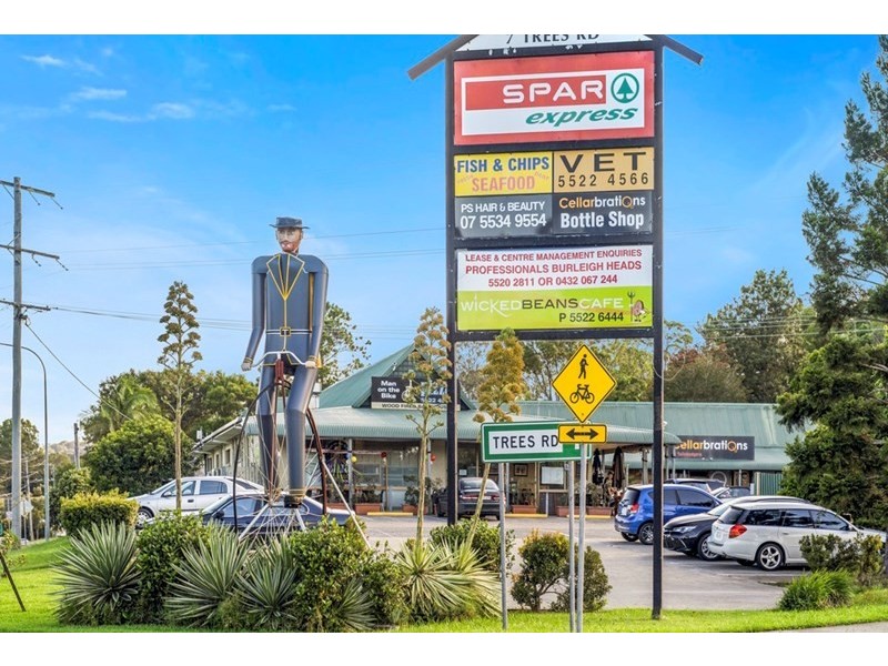 4 Hidden Cove, Tallebudgera QLD 4228