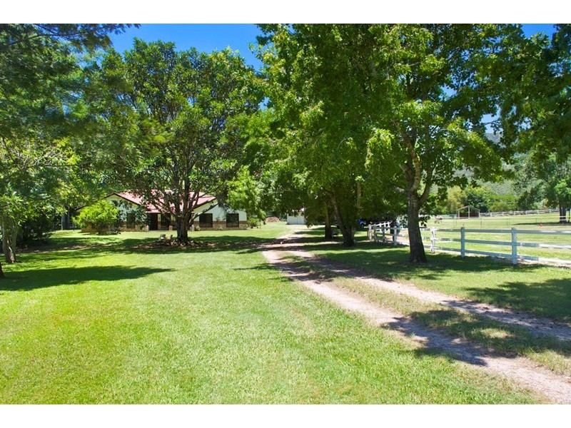 91 Petsch Creek Road, Tallebudgera Valley QLD 4228