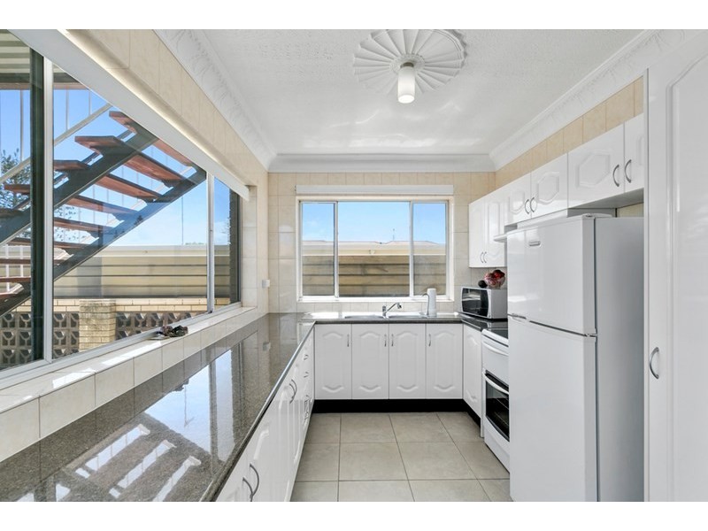 3/119 Golden Four Drive, Bilinga QLD 4225