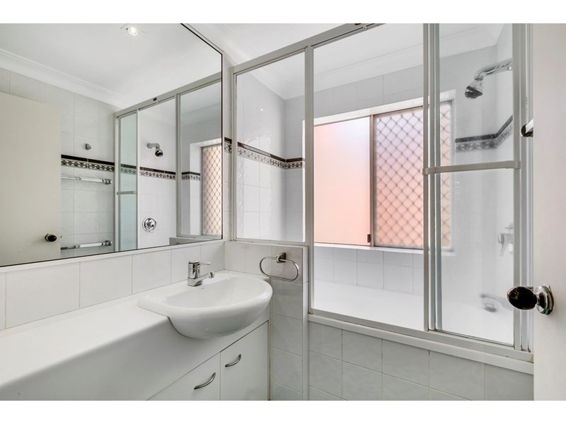 1/13 Biby Street, Tugun QLD 4224